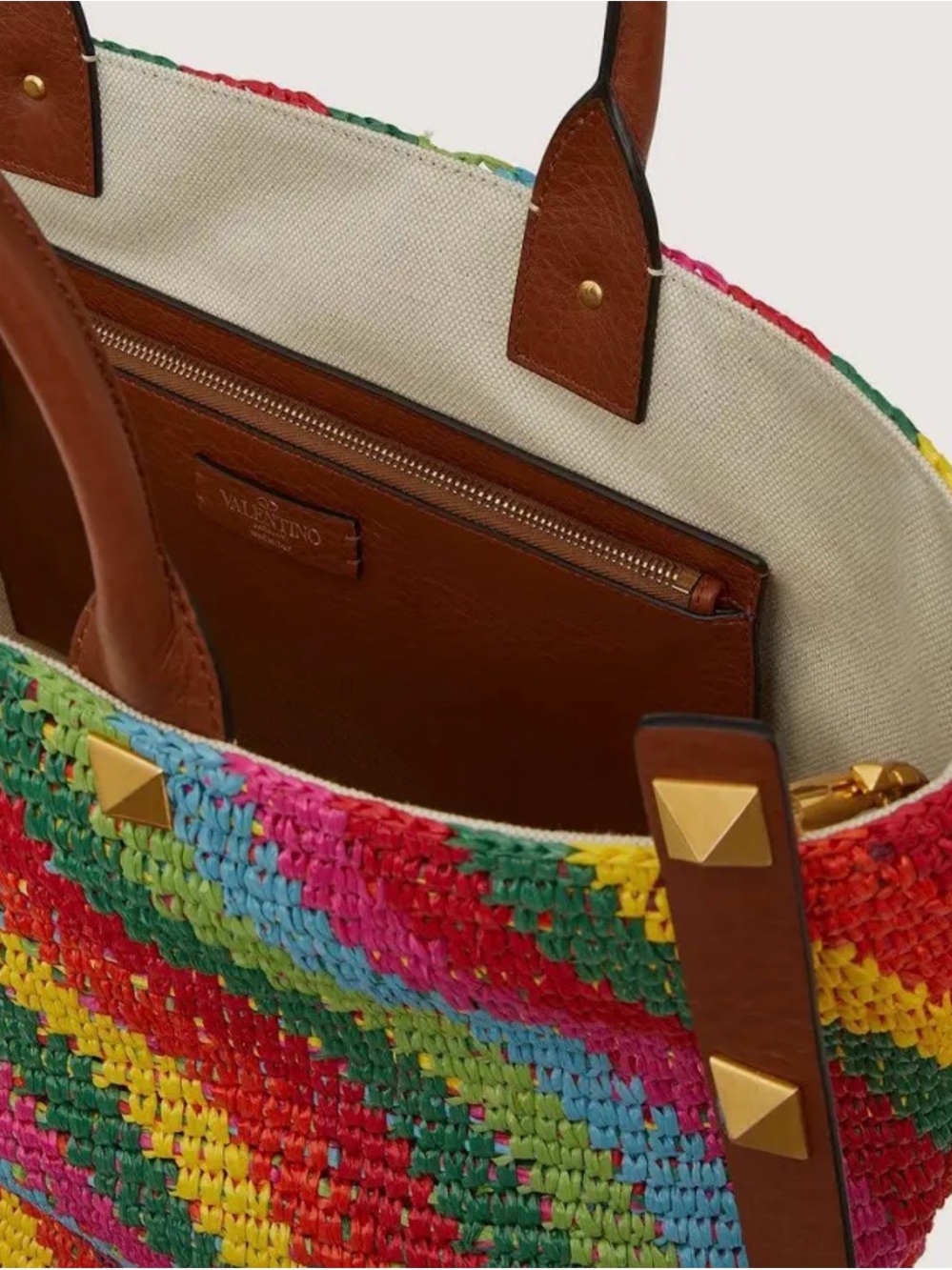 Valentino Garavani Multicolor Rockstud Woven Straw Tote - Picture 4 of 4